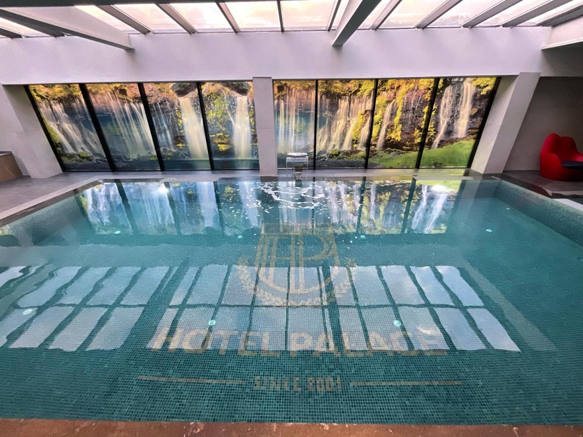 Palace Hotel & Spa Titova Mitrovica 外观 照片